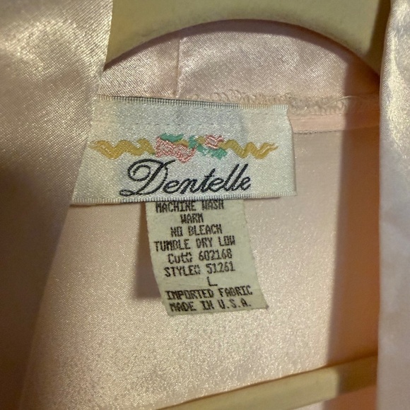 NWT Vintage Dentelle Pink Satin Long Robe Rose Lace Trim Size Large Deadstock - Picture 12 of 13